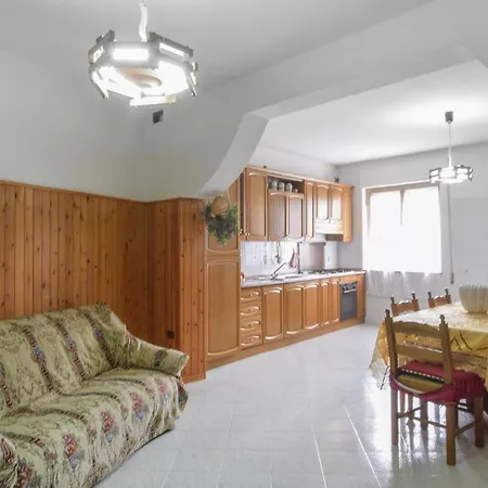 Beautiful Apartment In Cessaniti *